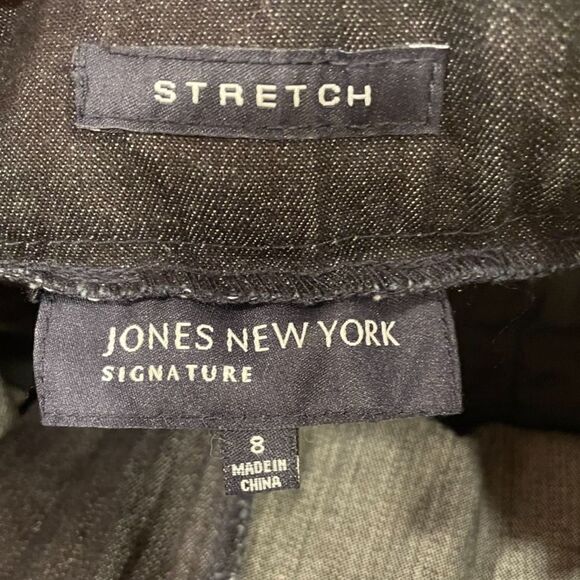 𝅺JONES NEW YORK SIGNATURE STRETCH SHORTS DARK DENIM SIZE 8 - Picture 3 of 6